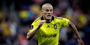 Brøndbys Mikkel Thygesen følte sig snydt for et straffe i kampen mod AaB. Men det var der ikke, mener tidligere topdommer.