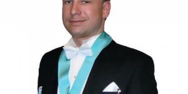 Breivik boede sammen med indvandrere