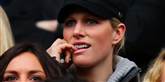 <span style='font-family: Arial; font-size: 15px; color: White;'>Der bliver bidt negle, når Zara Phillips sidder på tilskuerpladserne, når manden i hendes liv spiller kamp. Mike Tindall spiller for det engelske rugbyhold.</span> <span style='font-family: Arial; font-weight: normal; font-size: 15px; color: #999999;'>Foto: David Davies / POLFOTO</span>