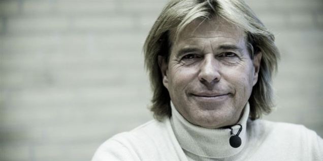 Schlagerkonge vil lære dansk