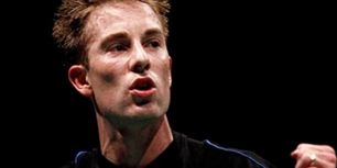 Sejr til Peter Gade over det danske talent Viktor Axelsen.