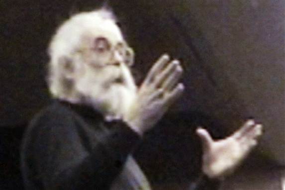Sådan ser Radovan Karadzic ud i dag efter at have skjult sig i 12 år