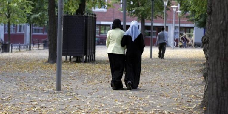 7.000 københavnerne får intet ud af at blive aktiveret i erhvervslivet, siger beskæftigelses- og integrationsborgmester Anna Mee Allerslev (R) til Berlingske.