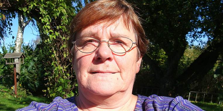 Lis Dalsmark har søgt job uafbrudt i flere år. Nu skal hun på efterløn, men skal alligevel på jobkursus.