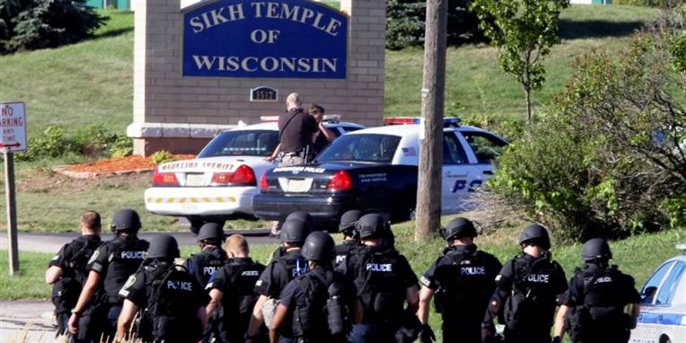Store politistyrker er udkommanderet i Wisconsin.