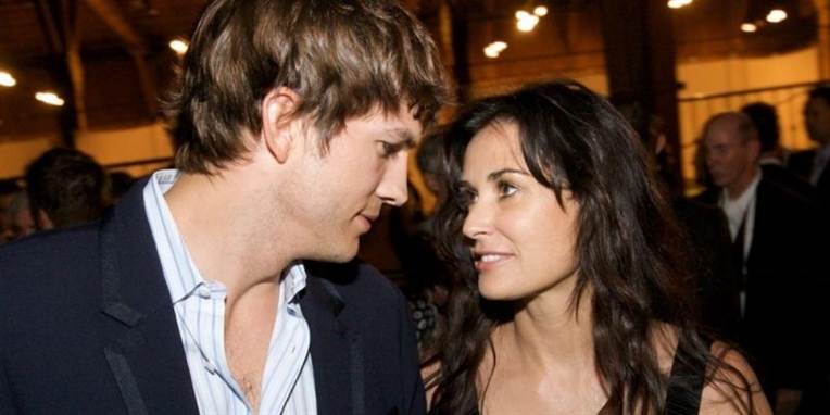 Har Ashton Kutcher været Demi Moore utro? Det påstår en 21-årig kvinde.