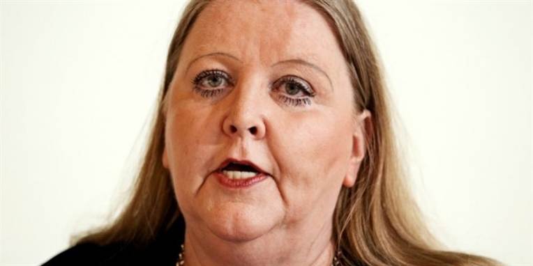 Chefredaktør på Berlingske, Lisbeth Knudsen, har endnu ikke kommenteret den interne kritik.