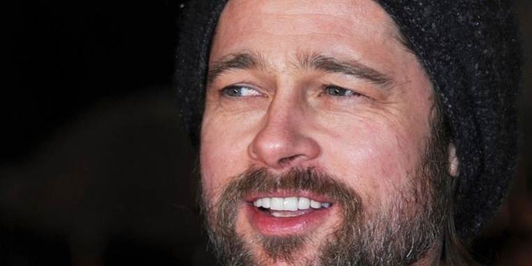 Kvinder shopper sæd, som var det haute couture. Faderen skal lige Brad Pitt, Bruce Willis eller kendte modeller.
