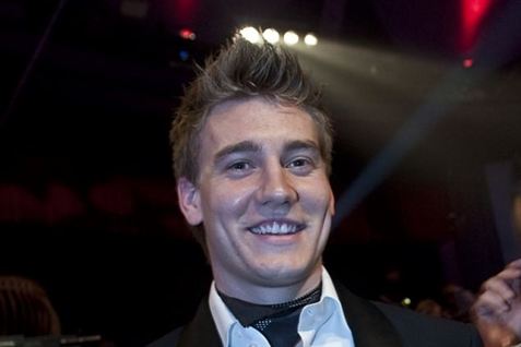 Den danske stjerneangriber Nicklas Bendter ses sammen med Caroline Fleming.