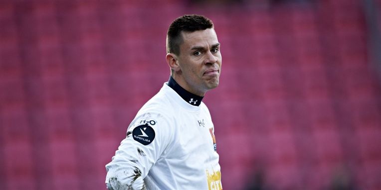 Keeper Jesper Hansen får rigeligt at se til i aften, når det danske mesterhold møder formstærke Shakhtar Donetsk.