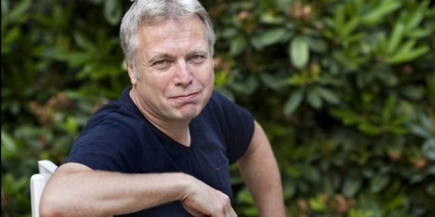- Viser, hvor vigtigt det er, at vores kulturinstitutioner forstår, at de selvfølgelig skal afspejle den kulturelle mangfoldige verden, de er en del af, skriver Uffe Elbæk (R) på sin Facebookprofil.
