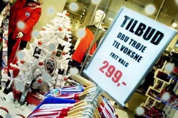 Julehandlen var sløj, og forbrugslysten er ikke blevet bedre i 2010, lyder det fra handelsbranchen.