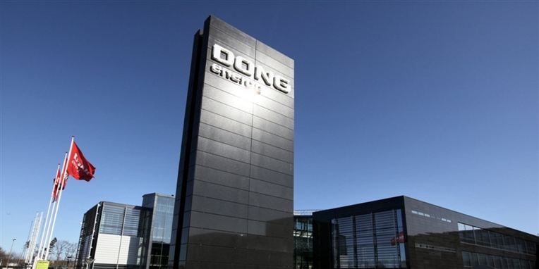 Energiselskabet Dong Energy skal skære mellem 500 og 600 stillinger væk som led i en stor spareplan.
