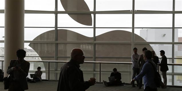 Det er kun Apple, Facebook, Google og lignende virksomheder, NSA selv og en meget lille håndfuld politikere, der kender til det nøjagtige antal gange, at efterretningstjenesten læser med over skuldrene.