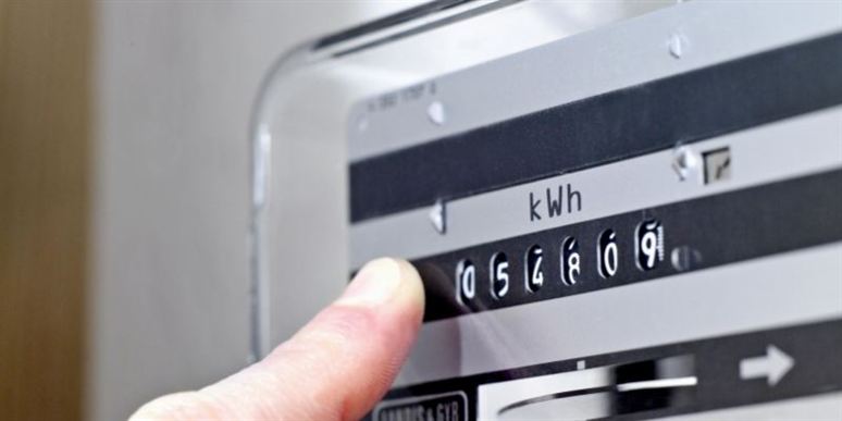 Elmåleren kan somme tider ligne et lykkehjul med uheldige præmier. Regeringen har lige besluttet at øge din elregning med 100 kroner næste år. Hvert år indtil 2020 stiger det, og ender på 1.700 ekstra per husstand om året.
