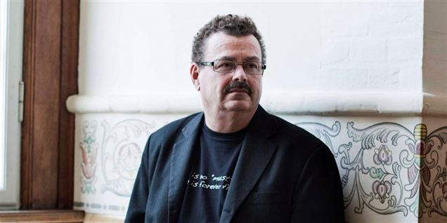 Per Clausen (EL) mener, at udviklingen understreger behovet for, at der kommer yderligere gang i den økologiske omstilling.