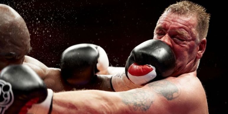 Sværvægtsbokseren Brian Nielsen tabte lørdag aften til den amerikanske bokselegende Evander Holyfield i DRs koncerthus.