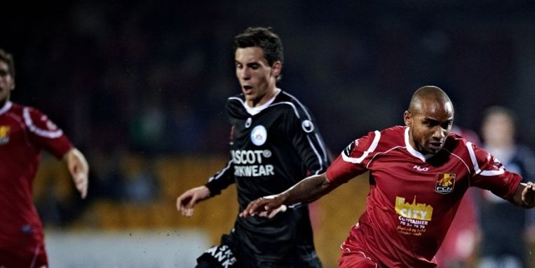 Her ses FCN's normale skydspids Joshua John, men i aftenens kamp scorede han ikke, men det gjorde til gengæld Morten Nordstrand, Jores Okore og Andreas Laudrup.