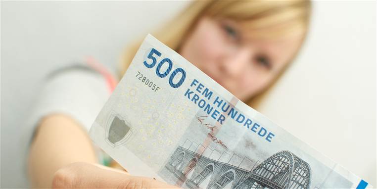 'Man ved, at der er dårlige odds for ikke at blive taget i det her 
velfungerende land. Så er det meget nemmere i Grækenland og Italien,” 
siger sognepræst Poul Joachim Stender.