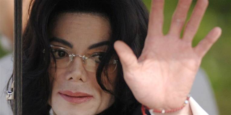 Farmor-Jackson har passet på Michael Jacksons børn, siden han døde af et hjertestop i en alder af 50 år den 25. juni 2009 i Los Angeles.