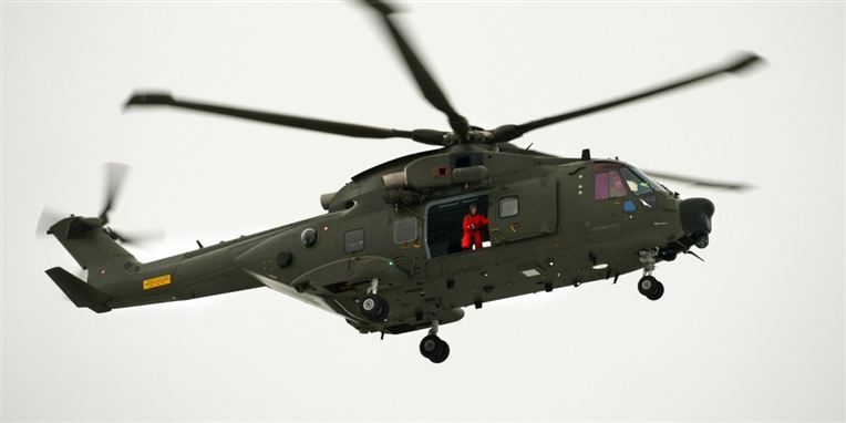 Statsrevisorerne finder det 'stærkt kritisabelt', at Forsvarsministeriet ikke samarbejder om helikoptere.