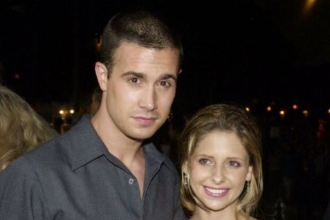 Freddie Prinze Jr. og hustruen Sarah Michelle Gellar nyder udfordringen som førstegangsforældre.