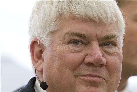 Jørgen Mads Clausen er selvskrevet medlem af erhvervseliten, mener Lars Olsen.