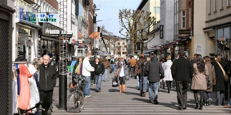69 procent af borgmestrene i undersøgelsen vurderer, at de stramme budgetter vil betyde færre medarbejdere næste år.