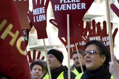 "Mere løn," råbte de offentligt ansatte, da de i 2008 strejkede i otte uger.