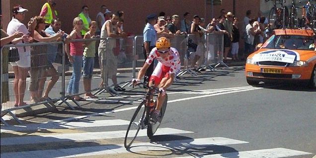 Michael Rasmussen er endnu en gang blevet sat i forbindelse med Team Saxo Bank.