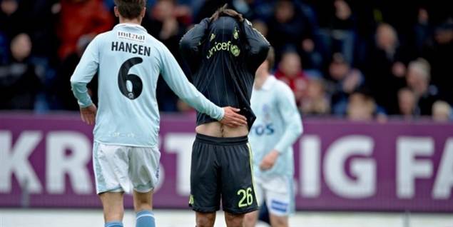 Mike Jensen ligner en mand, der trækker Brøndby-trøjen over hovedet for sidste gang ved årsskiftet.