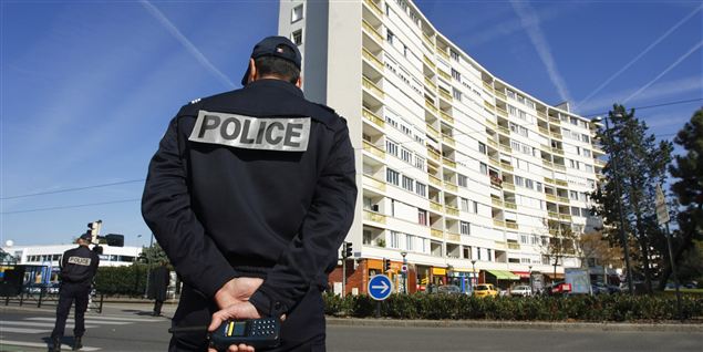 Danske politifolk tør ikke stå frem med kritik af ledelsen af frygt for den fremtidige karriere.