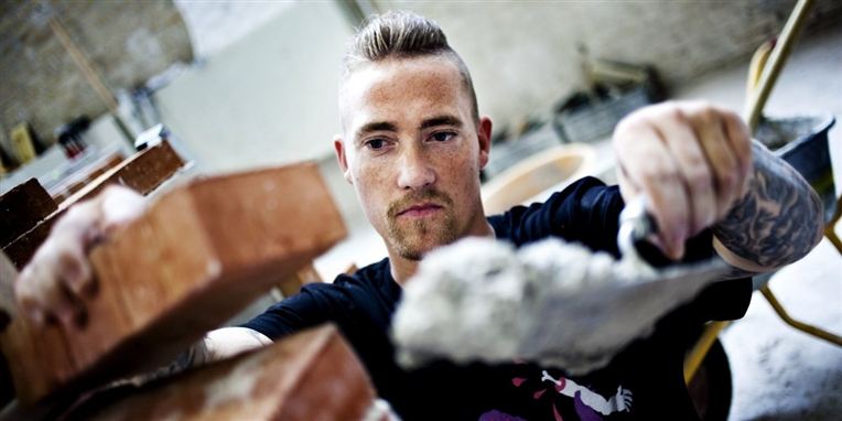 - Manglen er størst på Sjælland, mens virksomheder i Vestdanmark traditionelt føler et større ansvar. Måske fordi folk kender hinanden bedre, siger forbundssekretær i 3F Per Christensen.