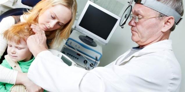 Formand for Danske Regioner, Bent Hansen (S), kalder det dog en stor mundfuld, at alle regioner nu skal opbygge diagnosecentre med speciallæger.