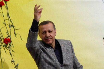 Erdogan er stadig meget tilbageholdende over for at Tyrkiet peger på Fogh
 Foto: AP/Ibrahim Usta / POLFOTO