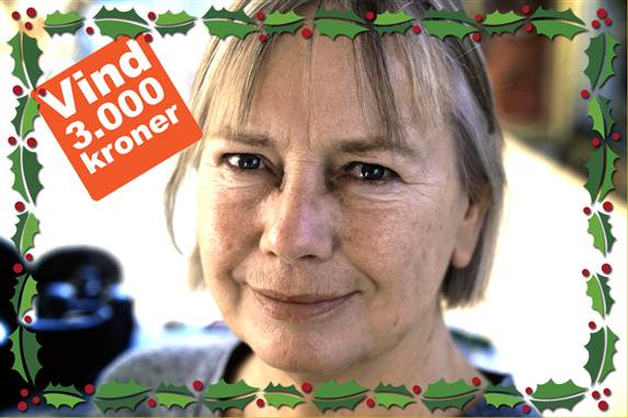 Tine Bryld er 69 år. Hun er kendt fra radioprogrammet Tværs og aktuel med bogen ’Et lettere kaotisk ridt’ om hendes liv. I år holder hun jul med børn og børnebørn og to grønlandske gæster. ”Det foregår her i huset med hele svineriet: Gås, and, ris a la mande, juletræ og måske en enkelt whisky, når det hele er overstået.”