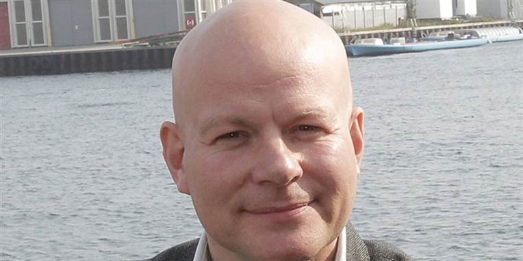 Tidligere har Blachman blandt andre haft Pernille Rosendahl og Lina Rafn ved sin side.