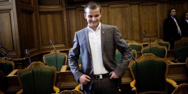 Skatteminister Thor Möger Pedersen havde ikke tid til at snakke om sagen tidligere i dag, oplyste han inde i Folketinget.