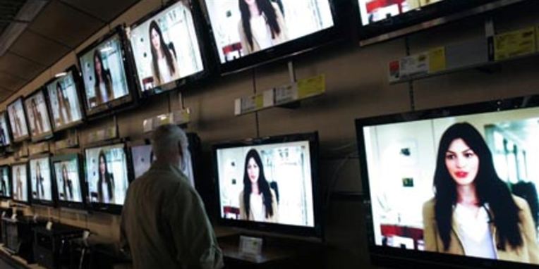 Der venter sort skærm, hvis man slår ind på TV 2 i 1,4 millioner husstande.
