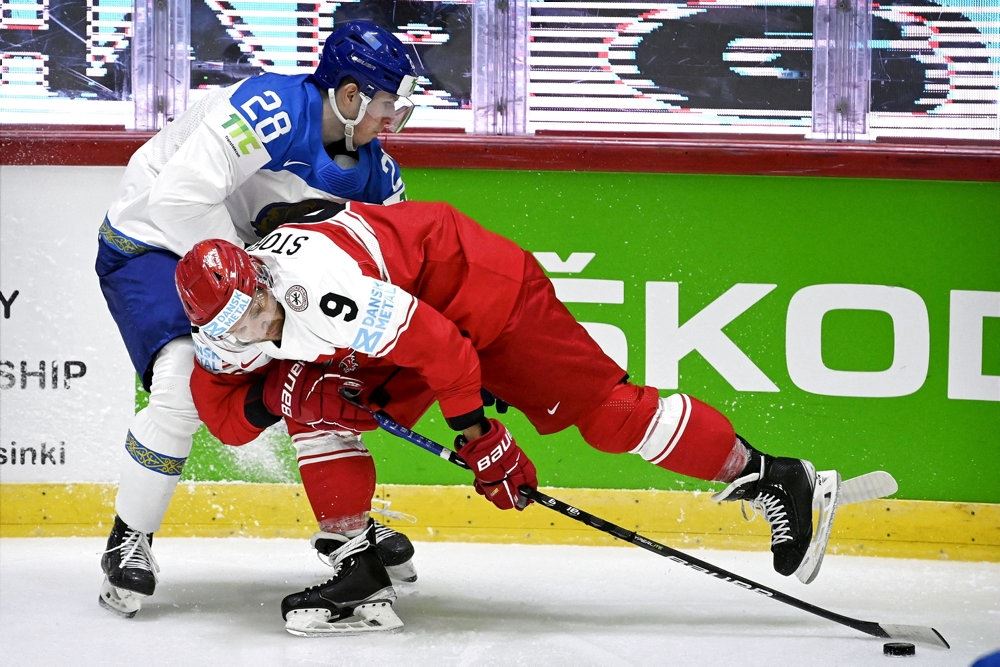 Frederik Storm  ishockey spiller