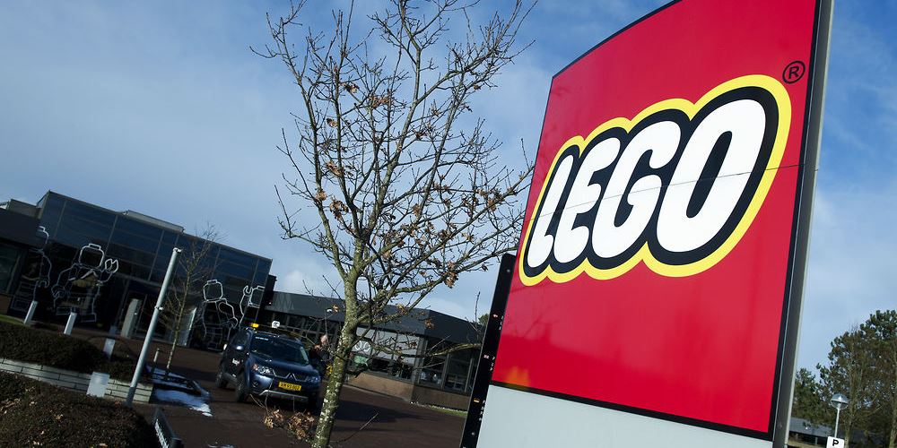 dechifrere Hovedløse sælger Lego-familien forgylder ansatte: Se den vilde julegave - Avisen.dk