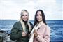 tv-personligheden Linse Kessler med datteren Stephanie ved vandet