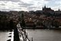 View udover Prag med Karlsbroen i forgrunden