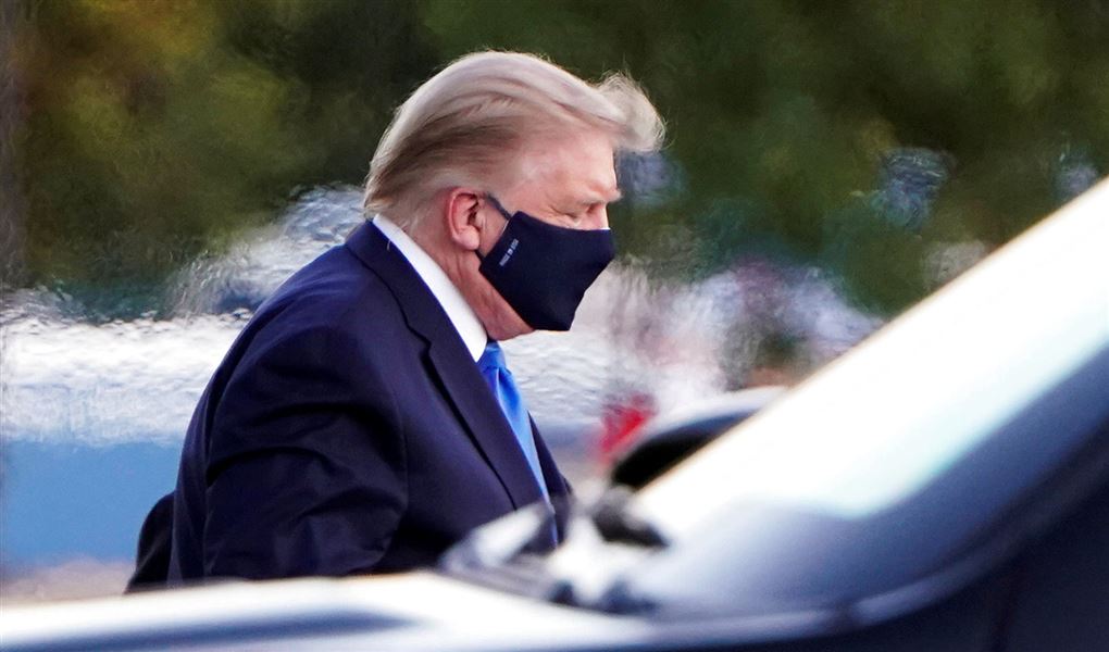 Donald Trump med ansigtsmaske