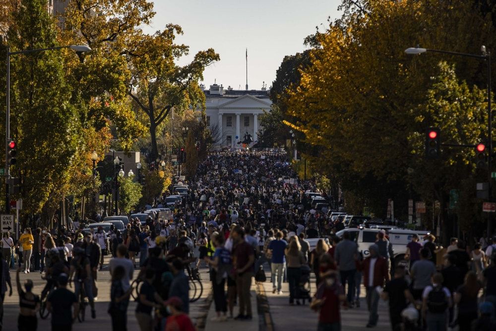 Demonstranter foran Det Hvide Hus