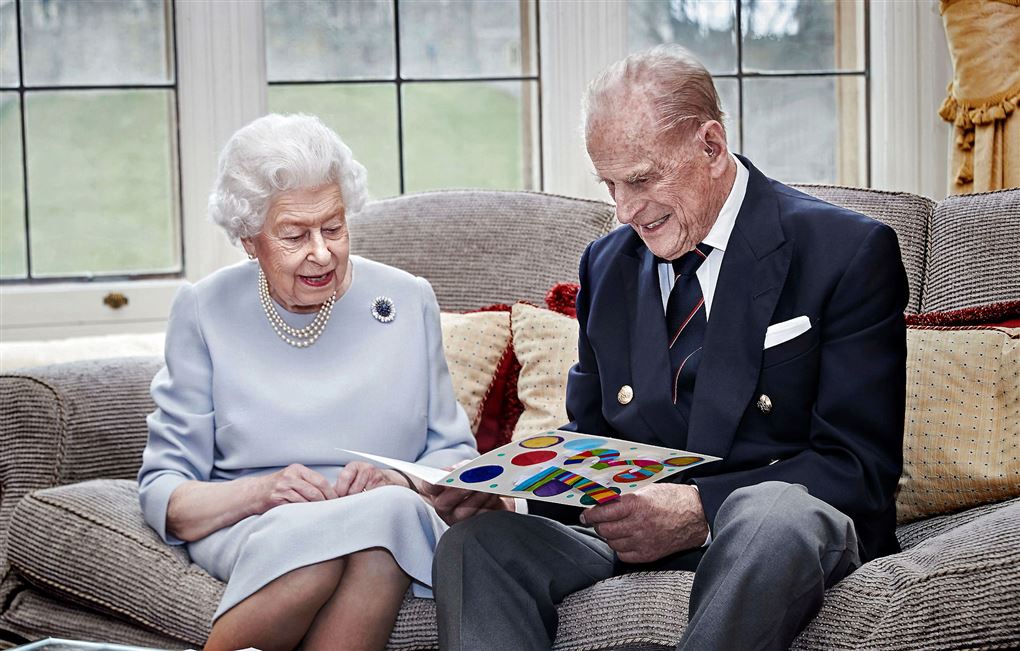 billede af dronning Elizabeth og prins Philip