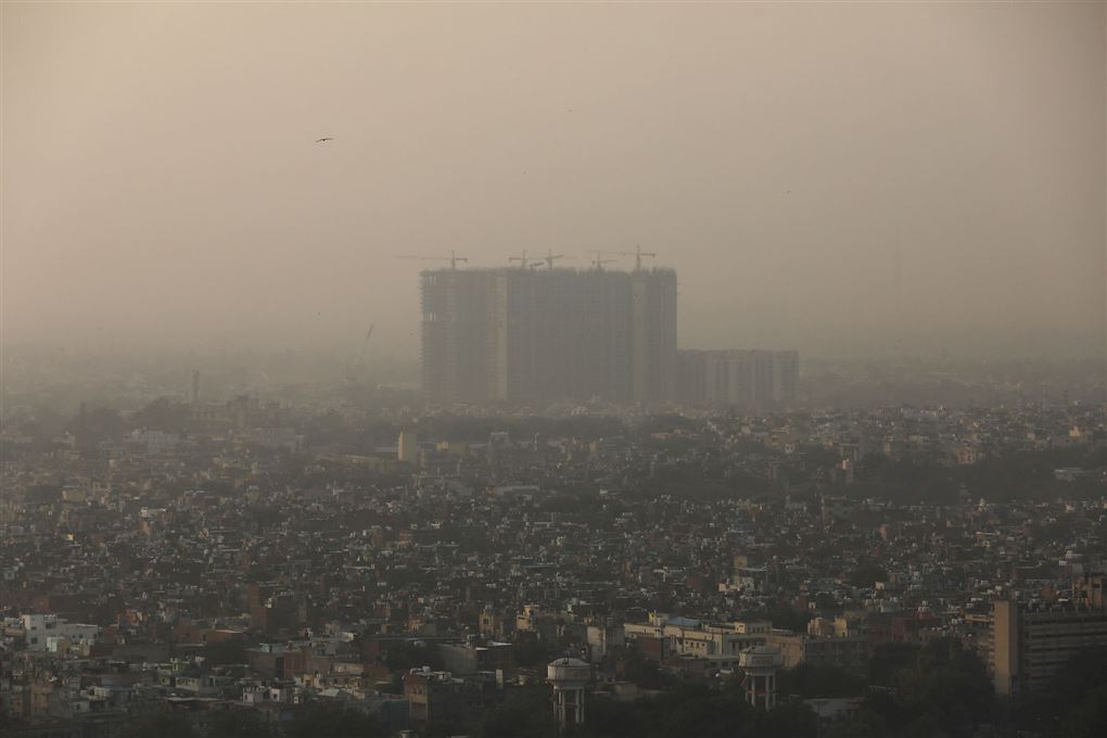 En smog-indhyllet by