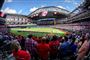 baseballstadion i texas med fyldte tribuner 