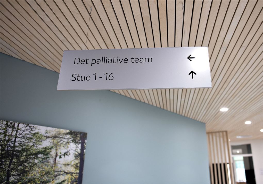 Skilt med palliativ afdeling på