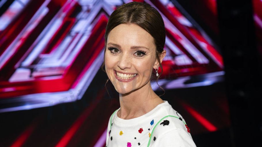 Lise Rønne på scenen i X Factor. 